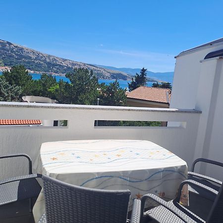 Apartment Zarok 2 Baska  Ngoại thất bức ảnh