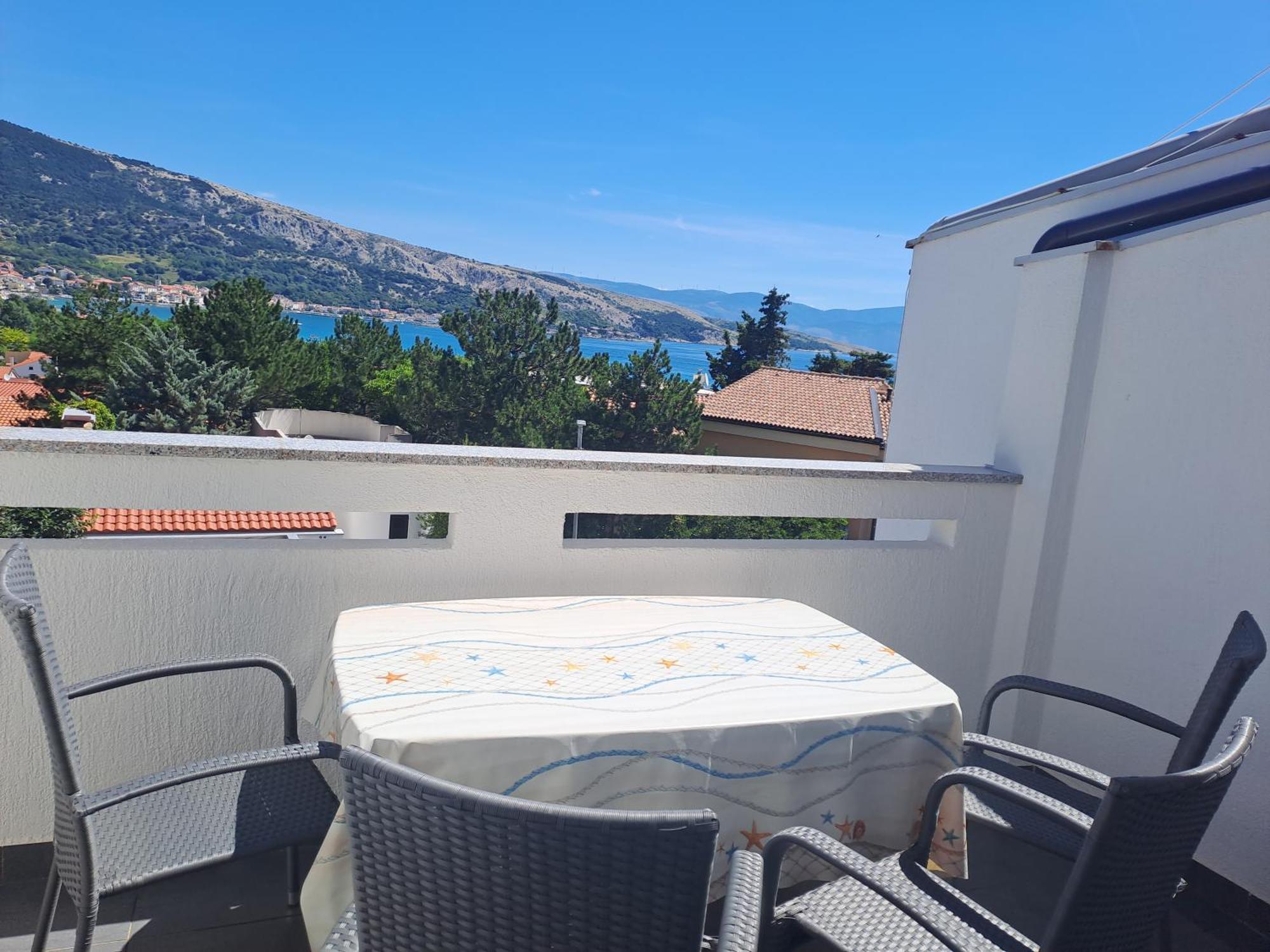 Apartment Zarok 2 Baska  Ngoại thất bức ảnh